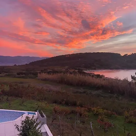 Sunrise Villa Lumbarda